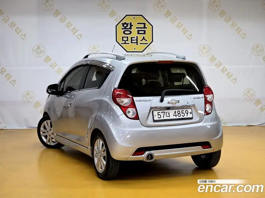 Chevrolet Spark 2013 1.0 гидро в Москве № 2127929, фото 5