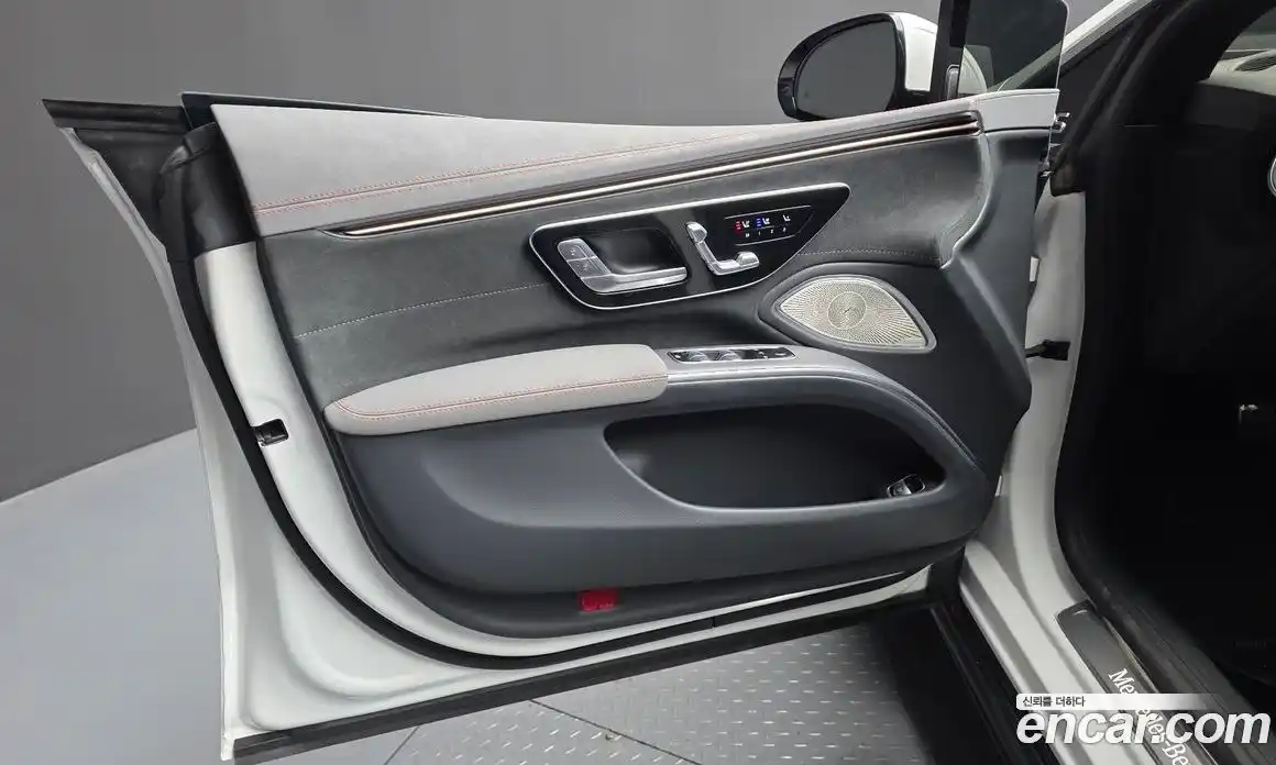 Mercedes-Benz EQS 2022 0.3 гидро в Москве № 2127940, фото 14