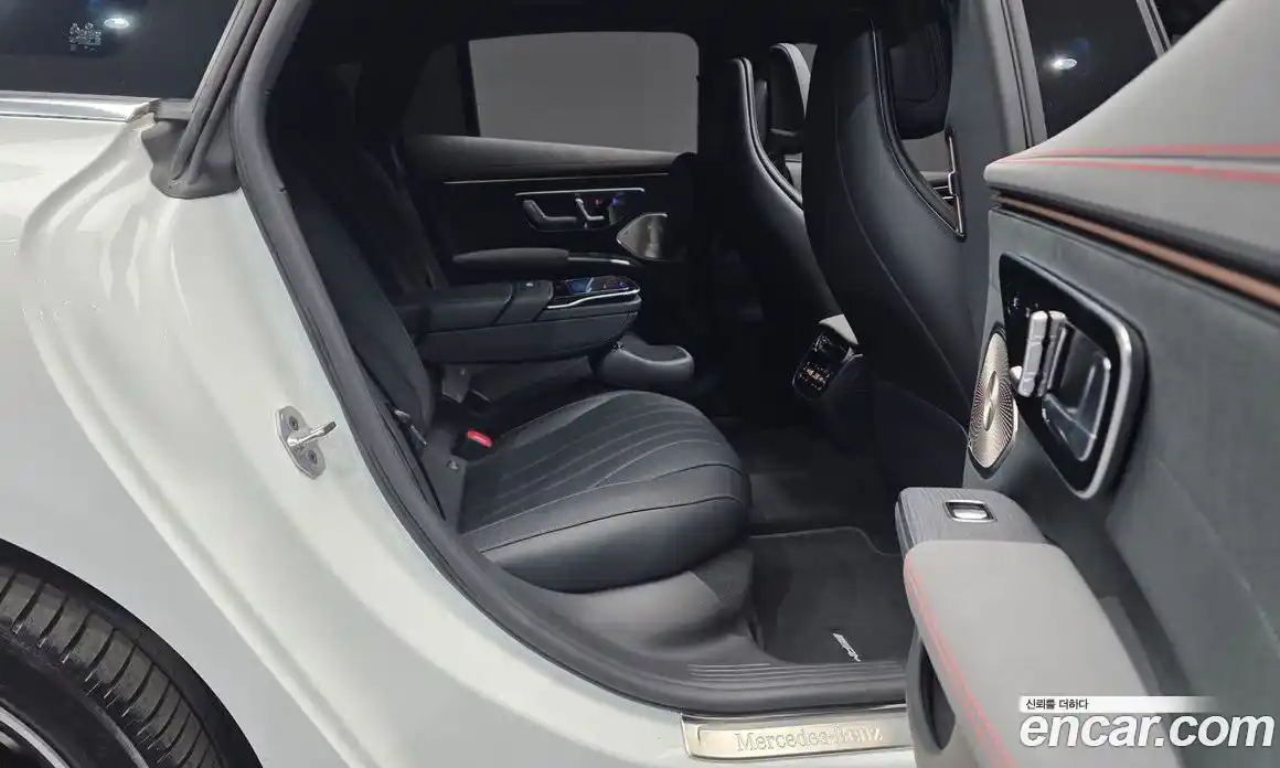 Mercedes-Benz EQS 2022 0.3 гидро в Москве № 2127940, фото 17