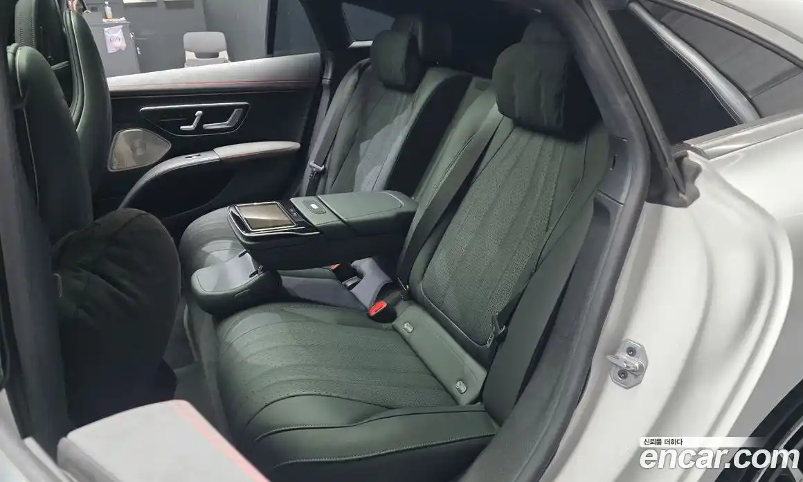 Mercedes-Benz EQS 2022 0.3 гидро в Москве № 2127940, фото 18