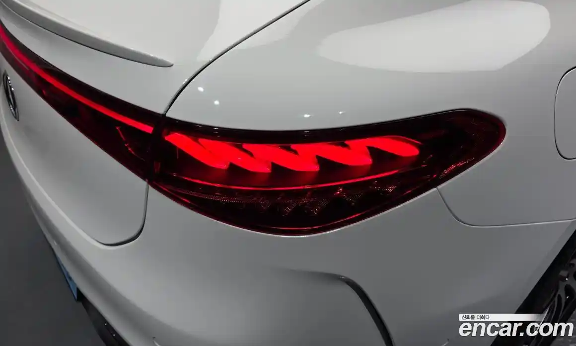 Mercedes-Benz EQS 2022 0.3 гидро в Москве № 2127940, фото 9