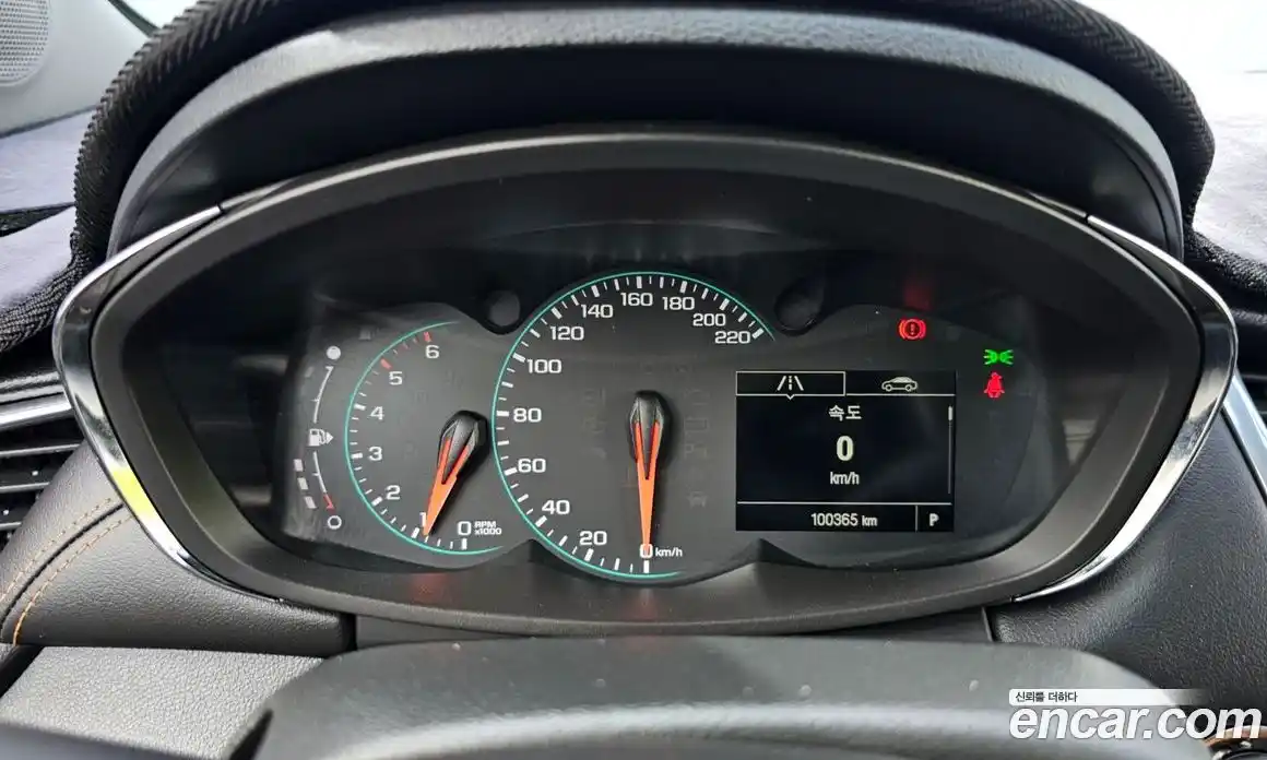 Chevrolet Trax 2018 1.6 гидро в Москве № 2127945, фото 11