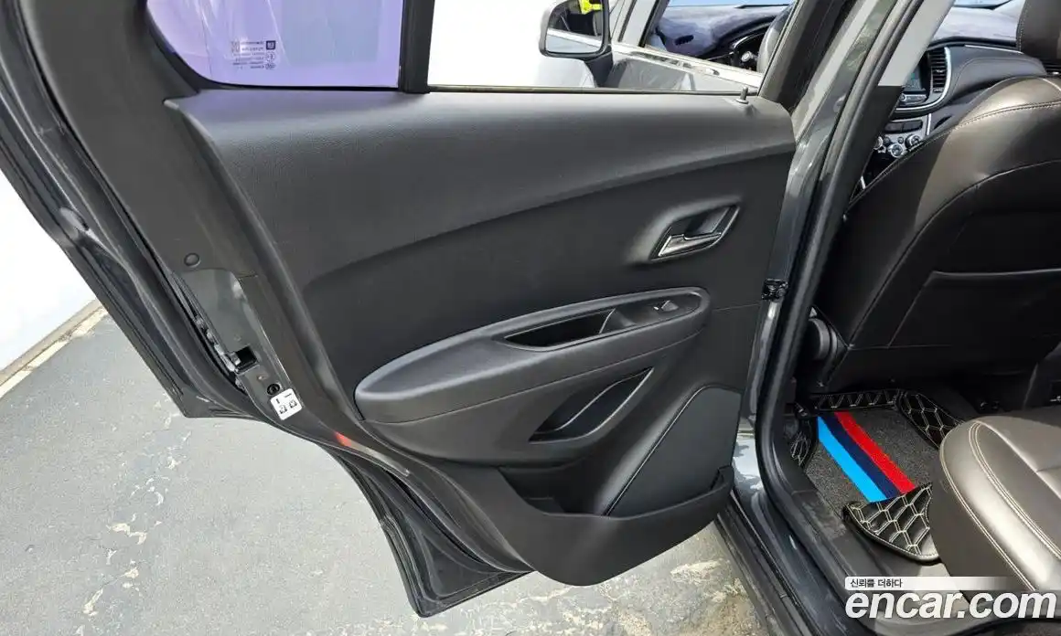Chevrolet Trax 2018 1.6 гидро в Москве № 2127945, фото 15