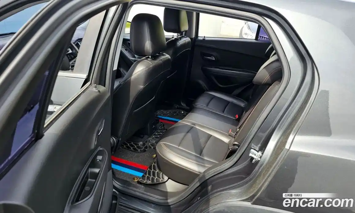 Chevrolet Trax 2018 1.6 гидро в Москве № 2127945, фото 17