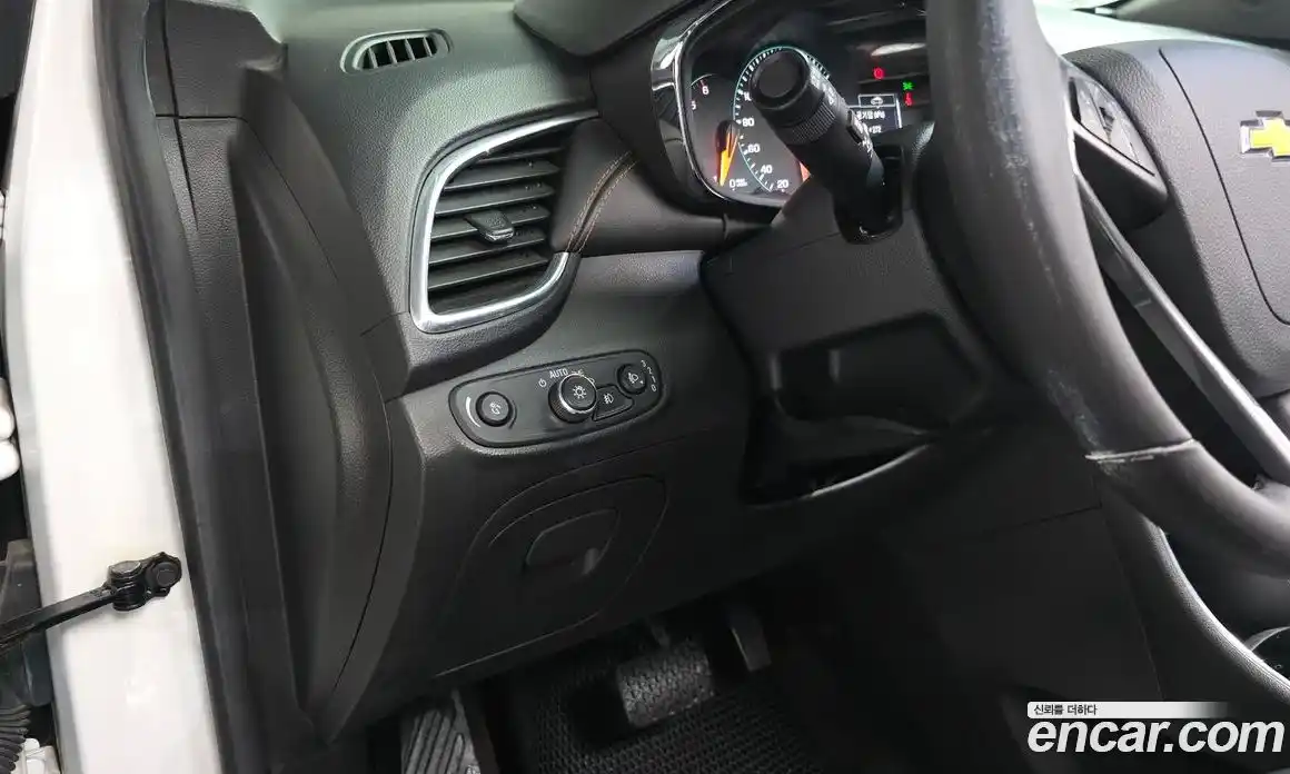 Chevrolet Trax 2017 1.6 гидро в Москве № 2128064, фото 13