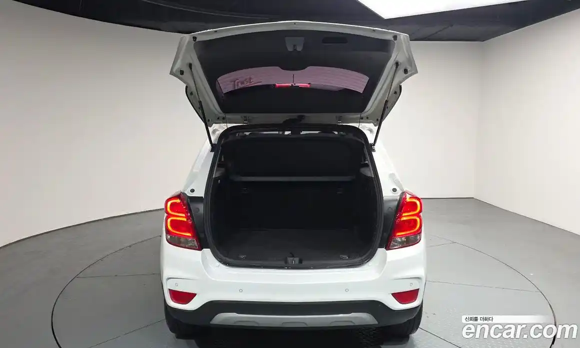 Chevrolet Trax 2017 1.6 гидро в Москве № 2128064, фото 20
