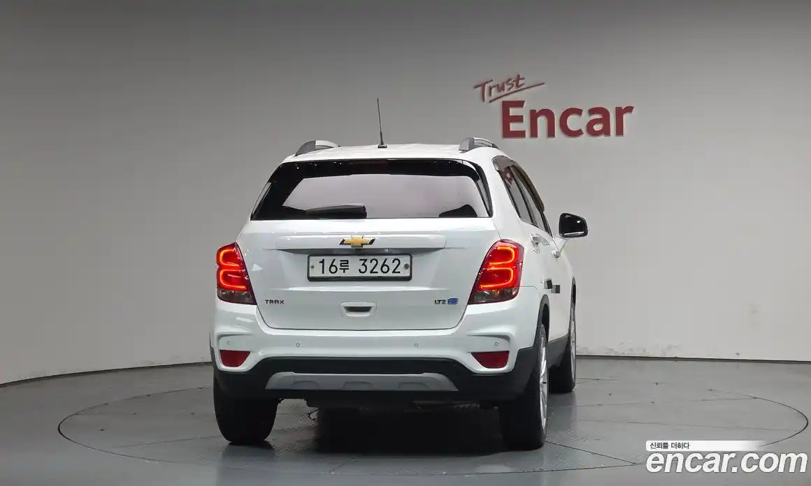 Chevrolet Trax 2017 1.6 гидро в Москве № 2128064, фото 4