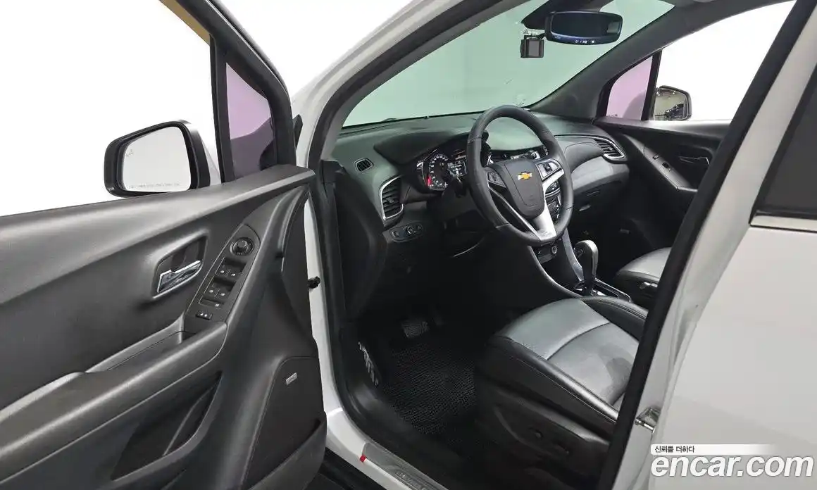Chevrolet Trax 2017 1.6 гидро в Москве № 2128064, фото 10