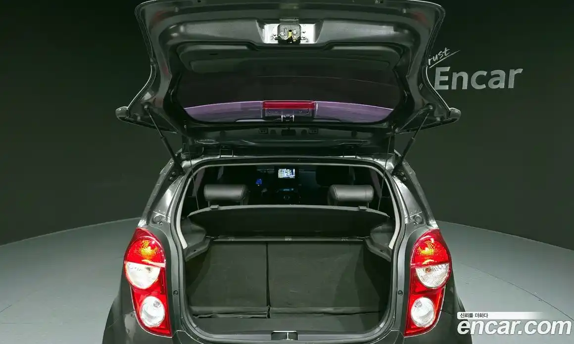 Chevrolet Spark 2013 1.0 гидро в Москве № 2128099, фото 20
