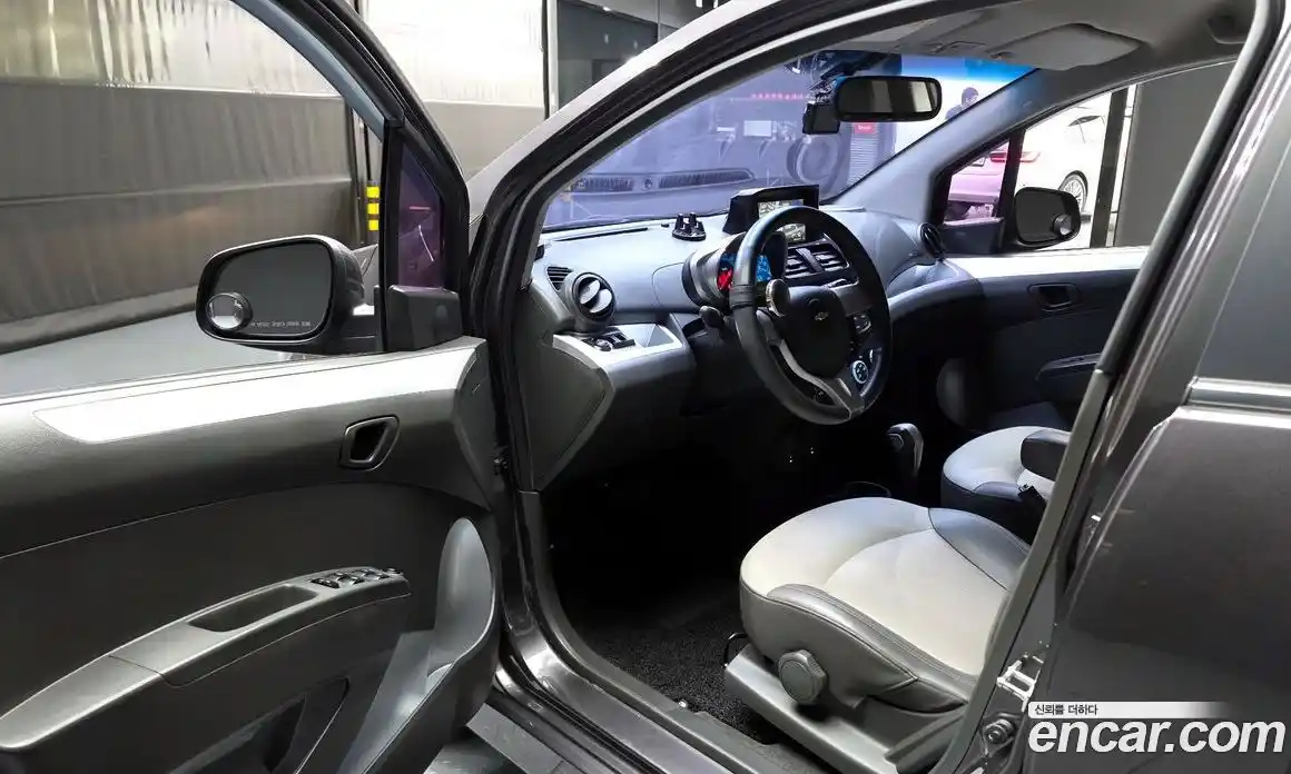 Chevrolet Spark 2013 1.0 гидро в Москве № 2128099, фото 10