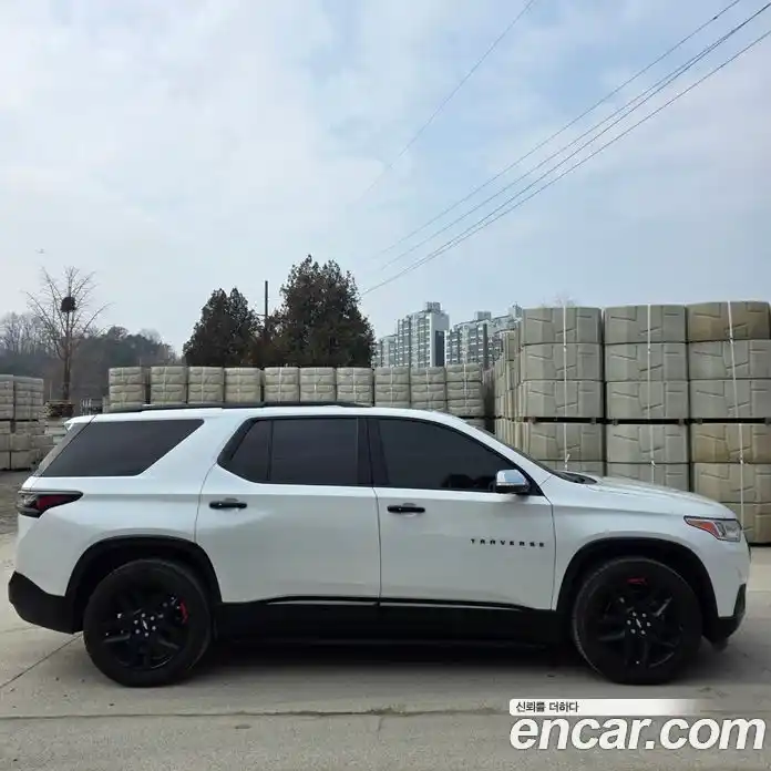 Chevrolet Traverse 2021 3.6 гидро в Москве № 2128249, фото 3