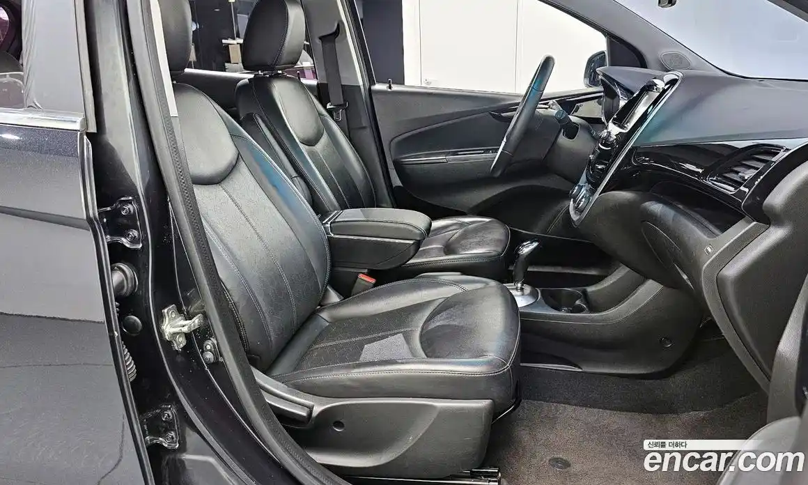 Chevrolet Spark 2016 1.0 гидро в Москве, фото 16