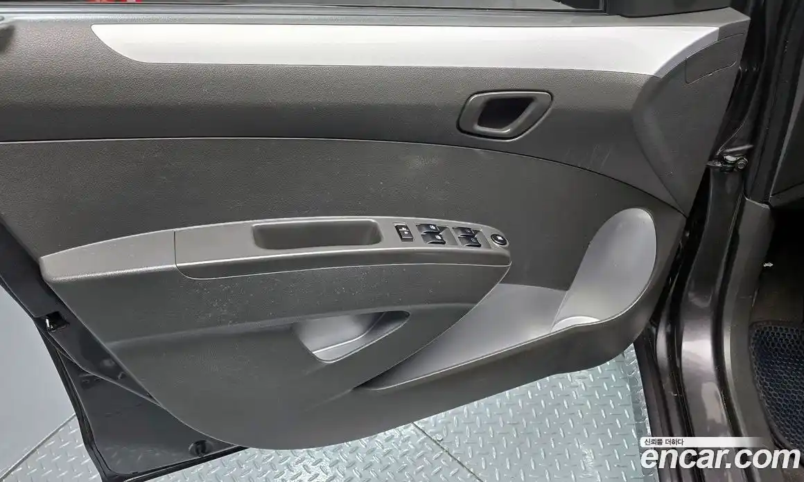 Chevrolet Spark 2014 1.0 гидро в Москве № 2128469, фото 14