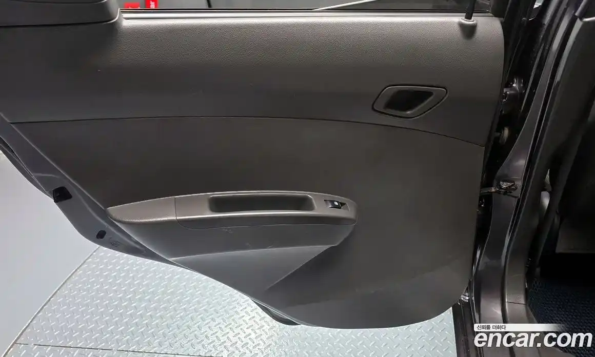 Chevrolet Spark 2014 1.0 гидро в Москве № 2128469, фото 15