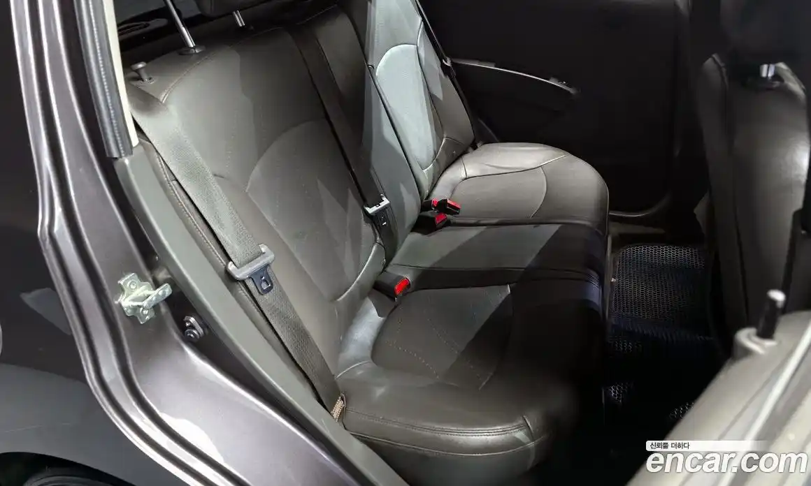 Chevrolet Spark 2014 1.0 гидро в Москве № 2128469, фото 17