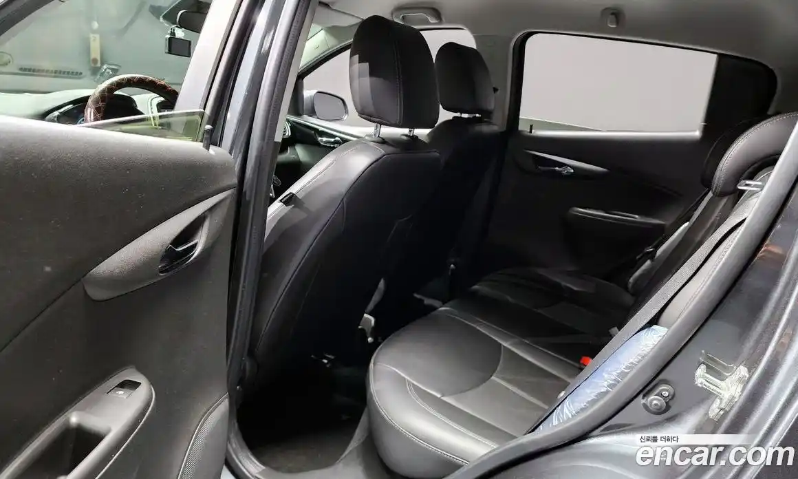 Chevrolet Spark 2018 1.0 гидро в Москве № 2128499, фото 12