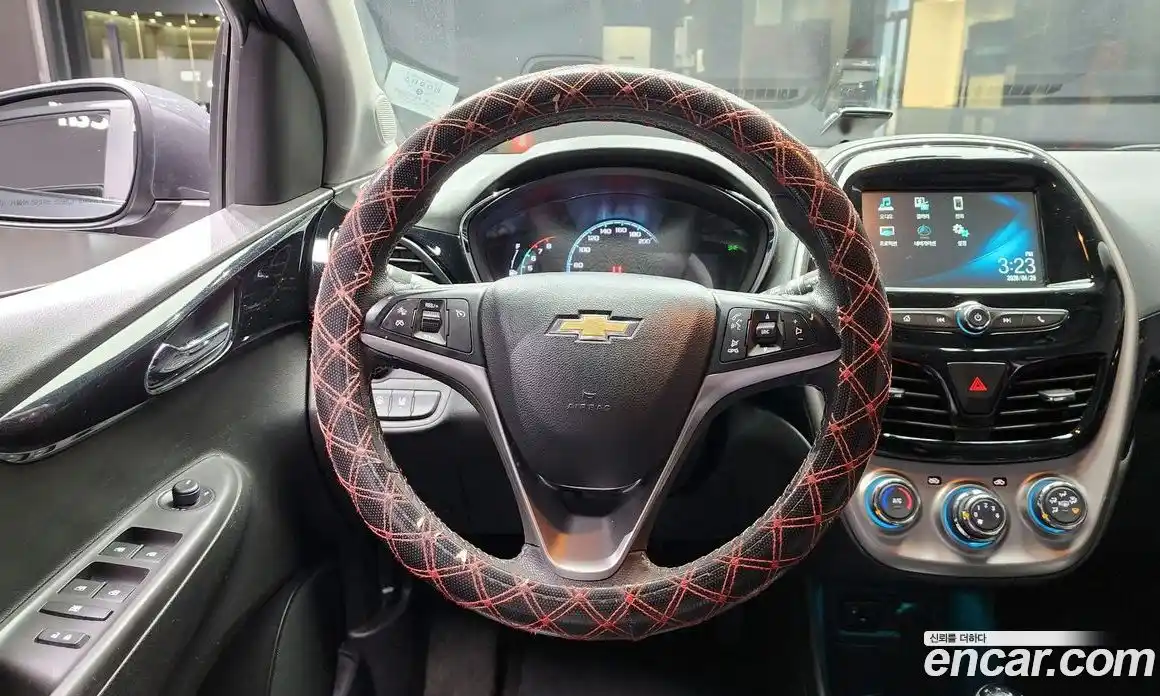 Chevrolet Spark 2018 1.0 гидро в Москве № 2128499, фото 13