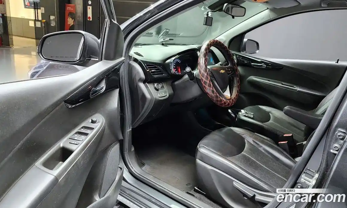 Chevrolet Spark 2018 1.0 гидро в Москве № 2128499, фото 10