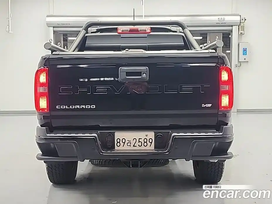 Chevrolet Colorado 2021 3.6 гидро в Москве № 2128607, фото 3