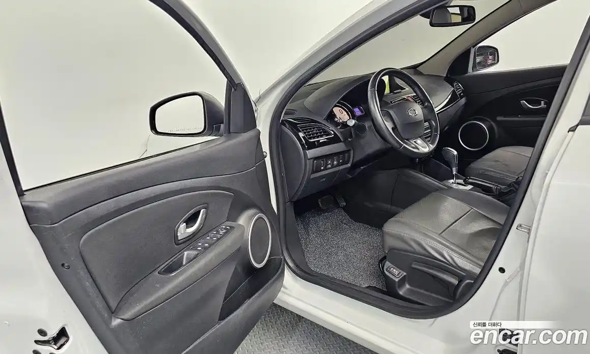 Renault SM3 2016 1.6 гидро в Москве № 2129060, фото 13