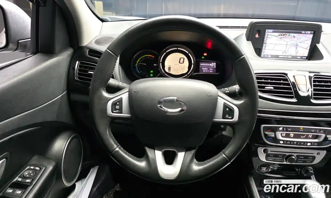 Renault SM3 2017 гидро в Москве № 2129122, фото 13