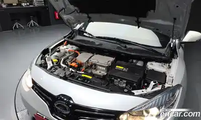 Renault SM3 2017 гидро в Москве № 2129122, миниатюра 6