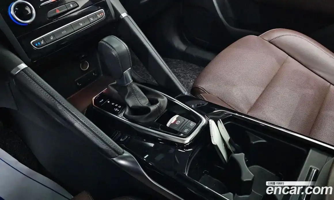 Renault QM6 2019 2.0 гидро в Москве № 2129342, фото 12