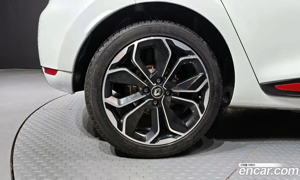Renault Cilo 2019 1.5 гидро в Москве № 2129358, фото 5