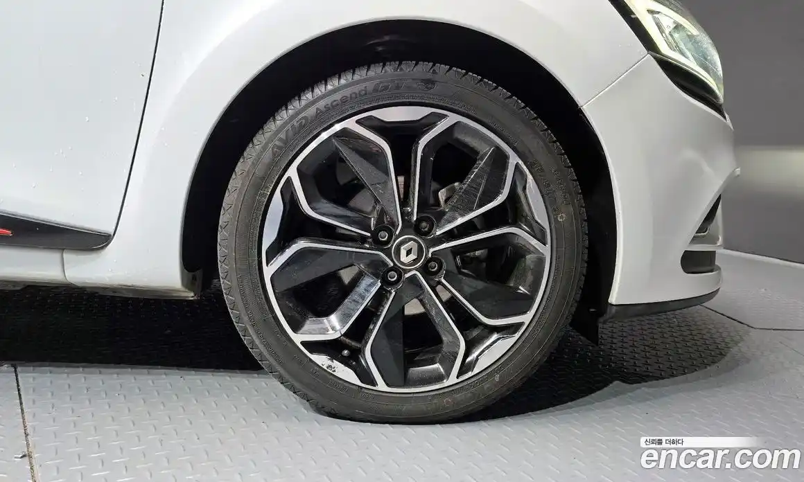 Renault Cilo 2019 1.5 гидро в Москве № 2129358, фото 7