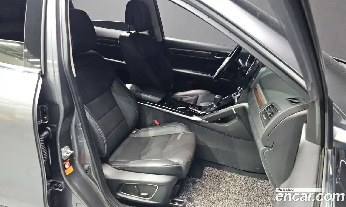 Renault QM6 2019 2.0 гидро в Москве № 2129423, фото 17
