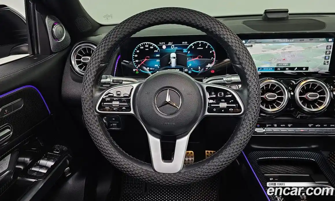 Mercedes-Benz GLB-Class 2021 2.0 гидро в Москве № 2129458, фото 13