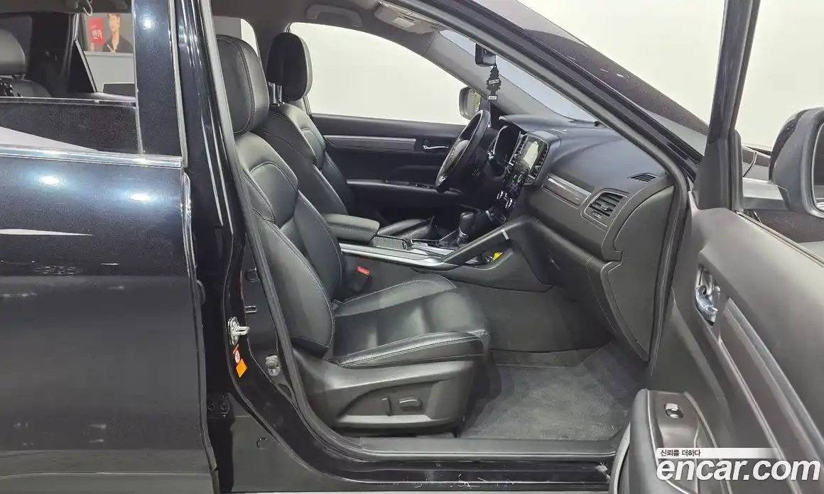 Renault QM6 2017 2.0 гидро в Москве № 2129463, фото 11