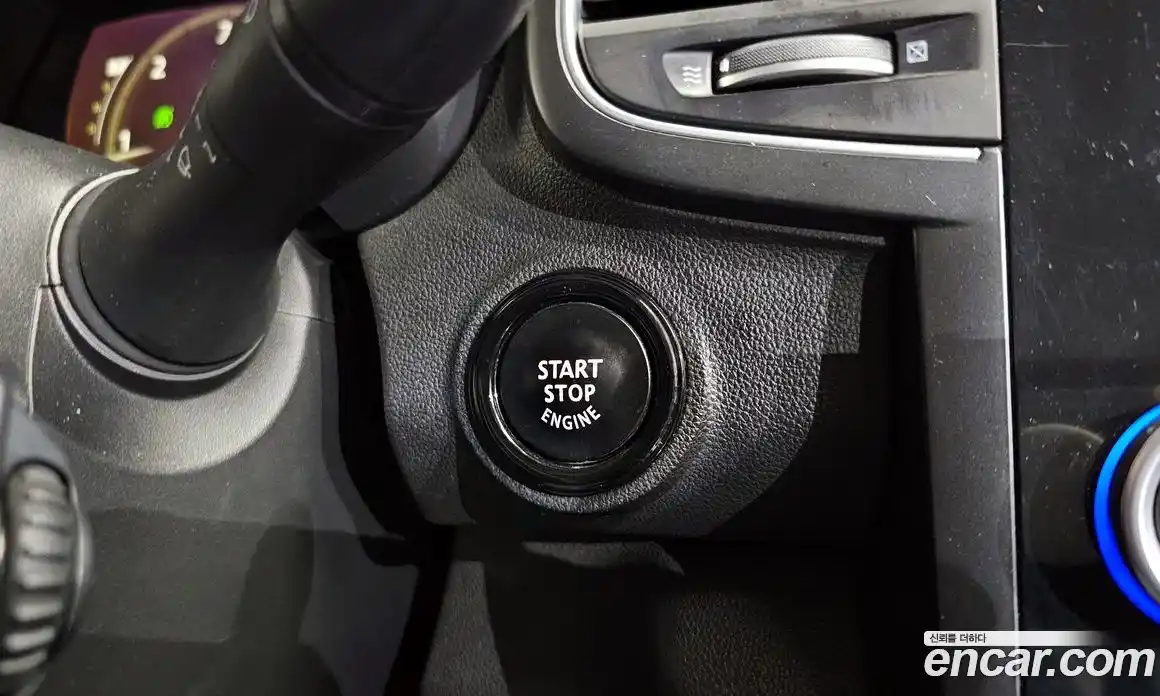 Renault QM6 2017 2.0 гидро в Москве № 2129480, фото 17