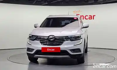 Renault QM6 2017 2.0 гидро в Москве № 2129480, миниатюра 3