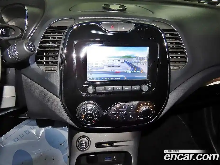 Renault QM3 2014 1.5 гидро в Москве № 2129646, фото 11