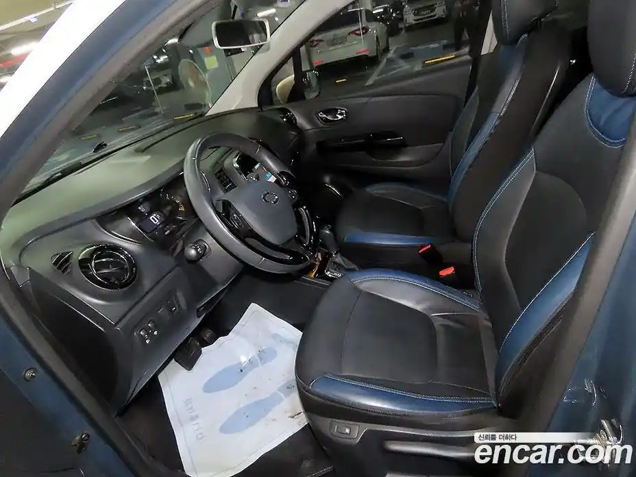 Renault QM3 2014 1.5 гидро в Москве № 2129646, фото 6
