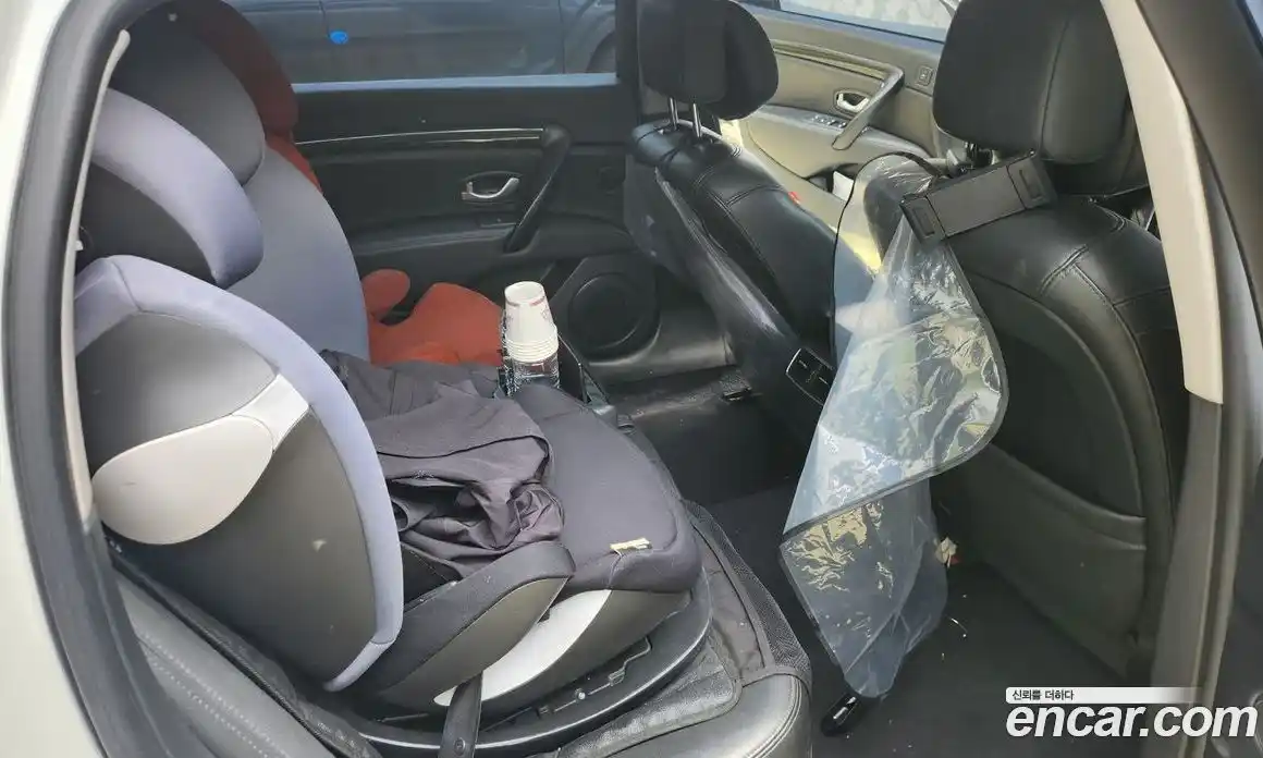 Renault SM7 2017 2.0 вариатор в Москве № 2129668, фото 17