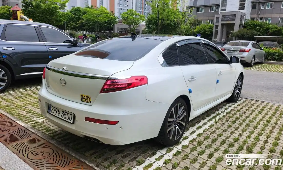 Renault SM7 2017 2.0 вариатор в Москве № 2129668, фото 5