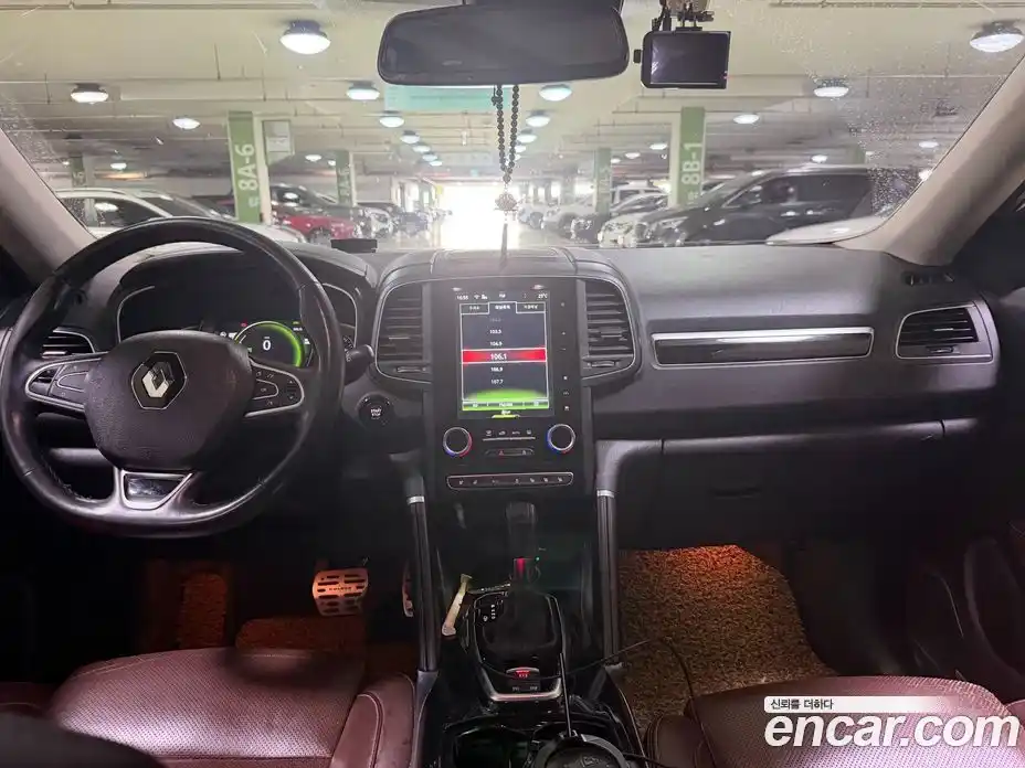 Renault QM6 2016 2.0 гидро в Москве № 2129683, фото 14