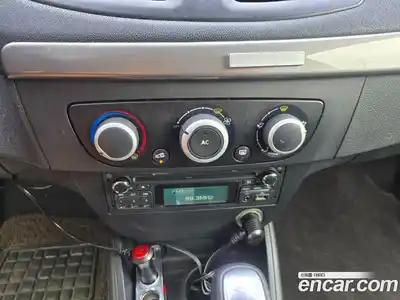 Renault SM3 2013 1.6 гидро в Москве № 2129695, миниатюра 11