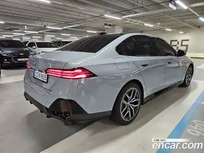 BMW 5-Series 2025 2.0 гидро в Москве № 2129792, миниатюра 2