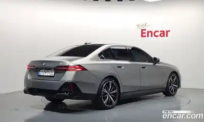 BMW 5-Series 2025 2.0 гидро в Москве № 2129817, миниатюра 2