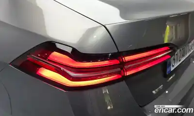 BMW 5-Series 2025 2.0 гидро в Москве № 2129817, миниатюра 9