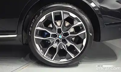 BMW X7 2025 3.0 гидро в Москве № 2129827, миниатюра 7