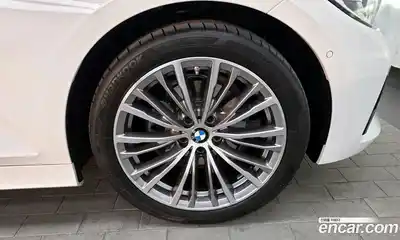 BMW 3-Series 2022 2.0 гидро в Москве № 2129854, миниатюра 7