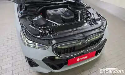 BMW 5-Series 2025 2.0 гидро в Москве № 2129866, миниатюра 6