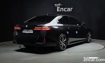 BMW 5-Series 2025 2.0 гидро в Москве № 2129903, миниатюра 2