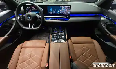 BMW 5-Series 2025 2.0 гидро в Москве № 2129903, миниатюра 10