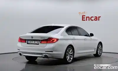 BMW 5-Series, 2020