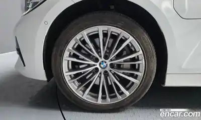 BMW 3-Series 2021 2.0 гидро в Москве № 2130610, миниатюра 5